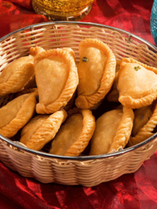 gujiya